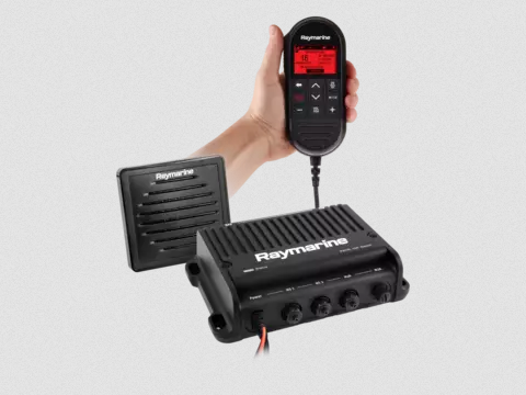 Raymarine Ray90 VHF Radio